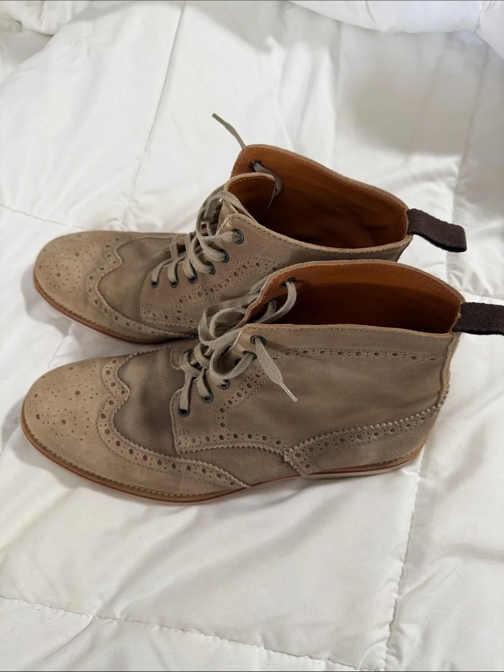 Gordon rush tan suede